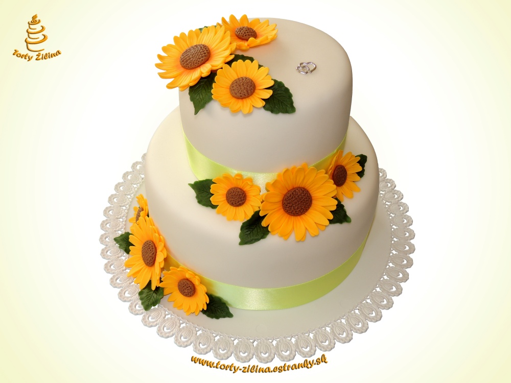 Svadobná torta so slnečnicami